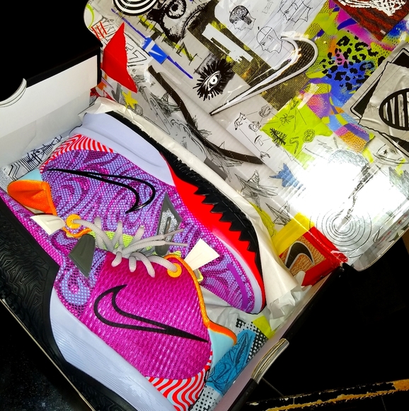 Nike Other - BRAND NEW KYRIE VII